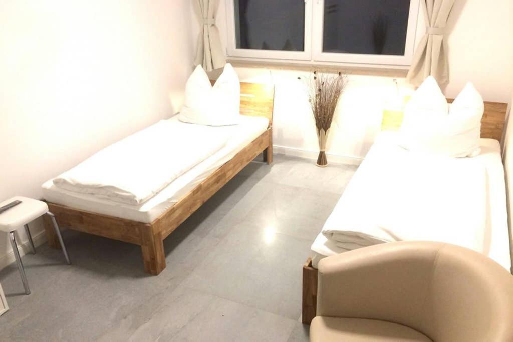 バンネヴィッツ Elegantes Haus Im Dresdner Suedenヴィラ エクステリア 写真